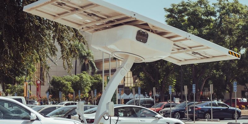 Hoeveel zonnepanelen zijn nodig voor een elektrische auto?