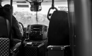 Voltijd buschauffeur baan: verwachtingen en voordelen